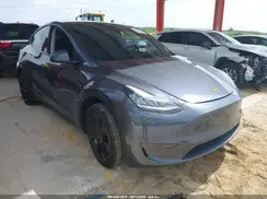 7SAYGDEE7PA037763 2023 TESLA MODEL Y