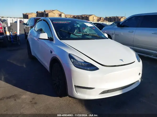7SAYGDEE7PA042008 2023 TESLA MODEL Y - Image 1