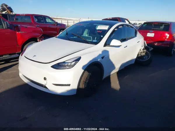 7SAYGDEE7PA042008 2023 TESLA MODEL Y - Image 2