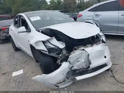 7SAYGDEE7PA050092 2023 TESLA MODEL Y