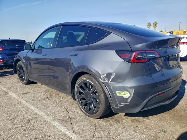 7SAYGDEE7PA051890 2023 TESLA MODEL Y - Image 2