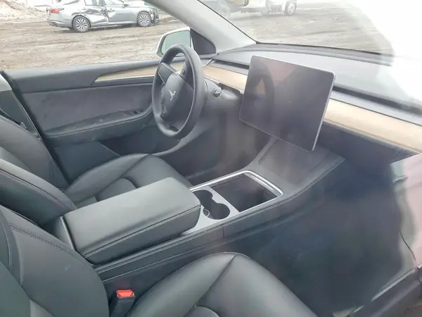 7SAYGDEE7PA055180 2023 TESLA MODEL Y - Image 8