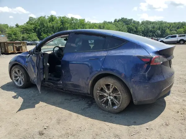 7SAYGDEE7PA059536 2023 TESLA MODEL Y - Image 2