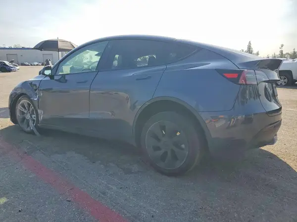 7SAYGDEE7PA060301 2023 TESLA MODEL Y - Image 2