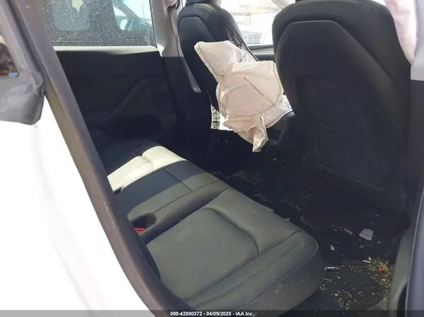 7SAYGDEE7PA062551 2023 TESLA MODEL Y - Image 8