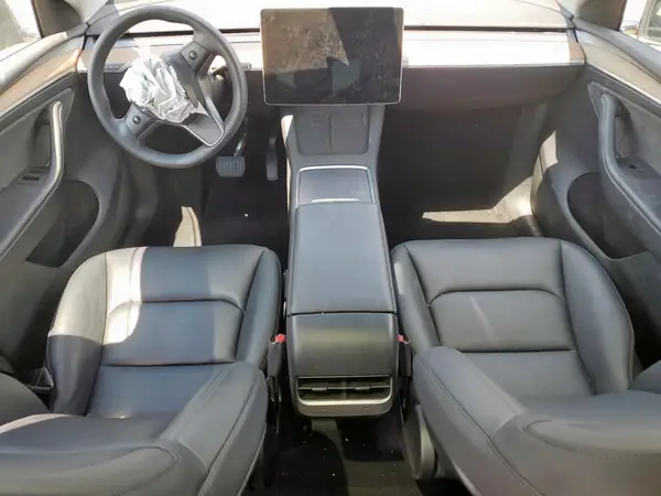 7SAYGDEE7PA063506 2023 TESLA MODEL Y - Image 8