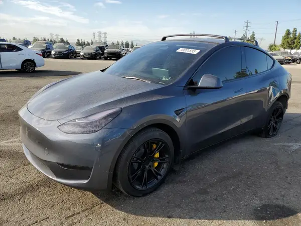 7SAYGDEE7PA067247 2023 TESLA MODEL Y - Image 1