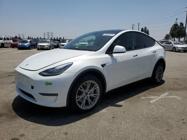 7SAYGDEE7PA067653 2023 TESLA MODEL Y - Image 1