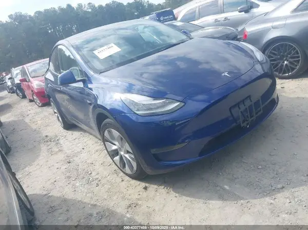7SAYGDEE7PA078247 2023 TESLA MODEL Y - Image 1