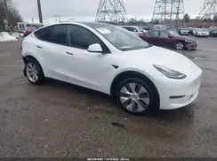 7SAYGDEE7PA081830 2023 TESLA MODEL Y