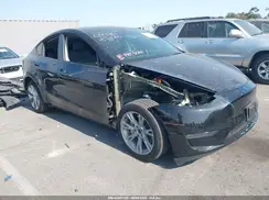 7SAYGDEE7PA092326 2023 TESLA MODEL Y