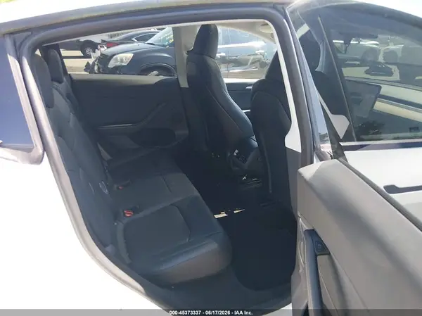 7SAYGDEE7PA092911 2023 TESLA MODEL Y - Image 8