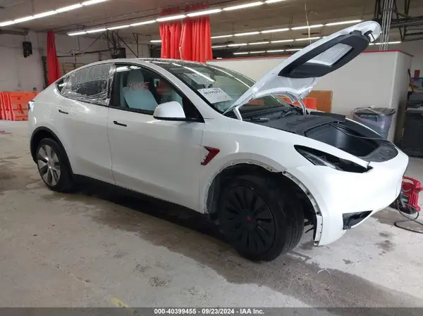 7SAYGDEE7PA100523 2023 TESLA MODEL Y - Image 1