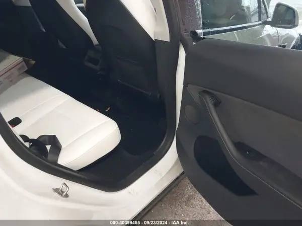 7SAYGDEE7PA100523 2023 TESLA MODEL Y - Image 8