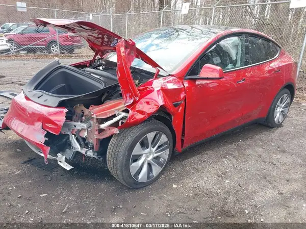 7SAYGDEE7PA101994 2023 TESLA MODEL Y - Image 2