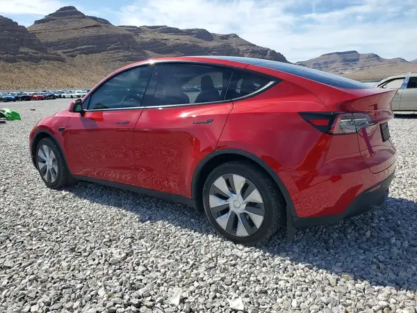 7SAYGDEE7PA102241 2023 TESLA MODEL Y - Image 2