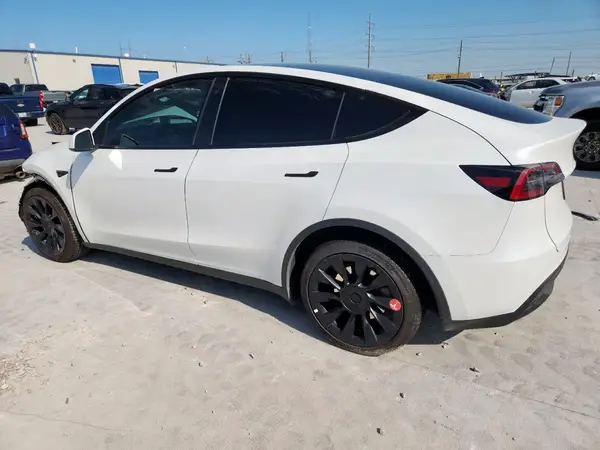 7SAYGDEE7PA113966 2023 TESLA MODEL Y - Image 2