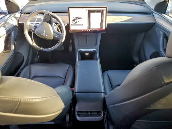 7SAYGDEE7PA116317 2023 TESLA MODEL Y - Image 8