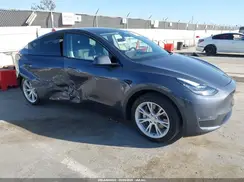 7SAYGDEE7PA118245 2023 TESLA MODEL Y