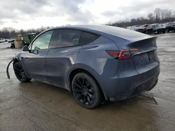 7SAYGDEE7PA120349 2023 TESLA MODEL Y - Image 2