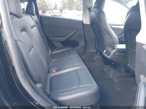 7SAYGDEE7PA126216 2023 TESLA MODEL Y - Image 8