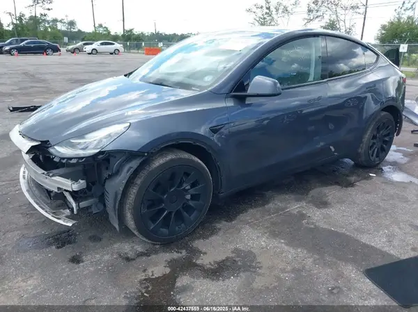 7SAYGDEE7PA126958 2023 TESLA MODEL Y - Image 2
