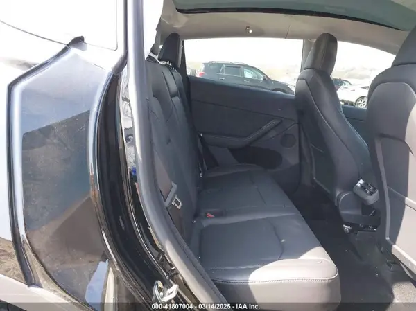 7SAYGDEE7PA128094 2023 TESLA MODEL Y - Image 8