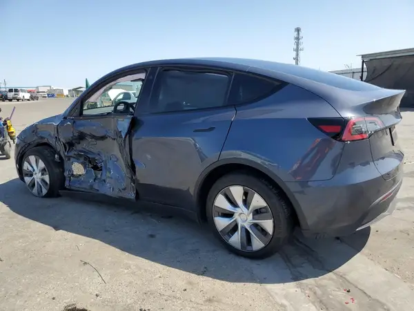 7SAYGDEE7PA130492 2023 TESLA MODEL Y - Image 2