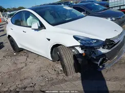 7SAYGDEE7PA138253 2023 TESLA MODEL Y