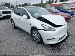 7SAYGDEE7PA140097 2023 TESLA MODEL Y