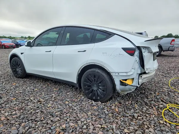 7SAYGDEE7PA141234 2023 TESLA MODEL Y - Image 2