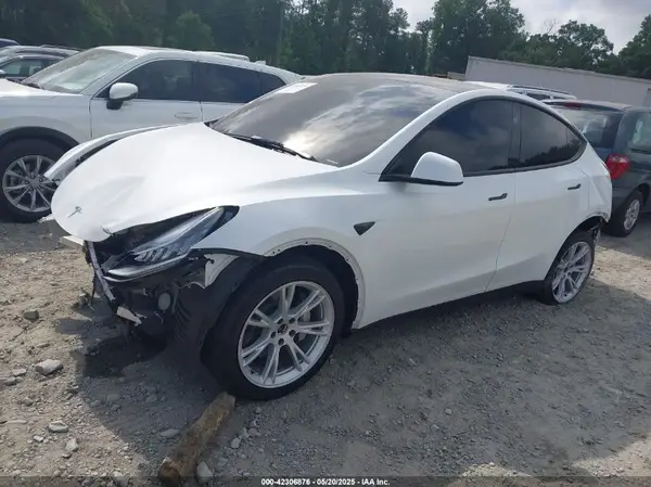 7SAYGDEE7PA146286 2023 TESLA MODEL Y - Image 2