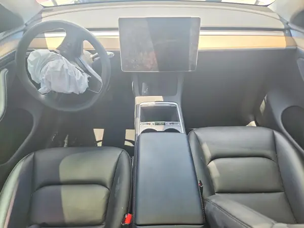 7SAYGDEE7PA147079 2023 TESLA MODEL Y - Image 8