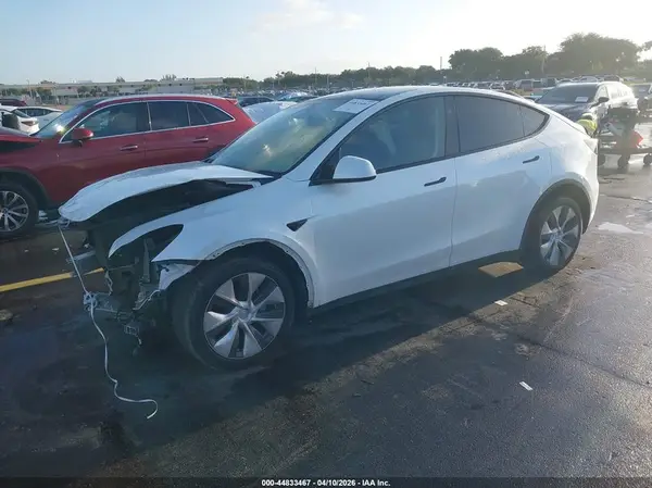 7SAYGDEE7PA149348 2023 TESLA MODEL Y - Image 2