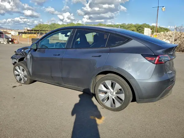 7SAYGDEE7PA159023 2023 TESLA MODEL Y - Image 2