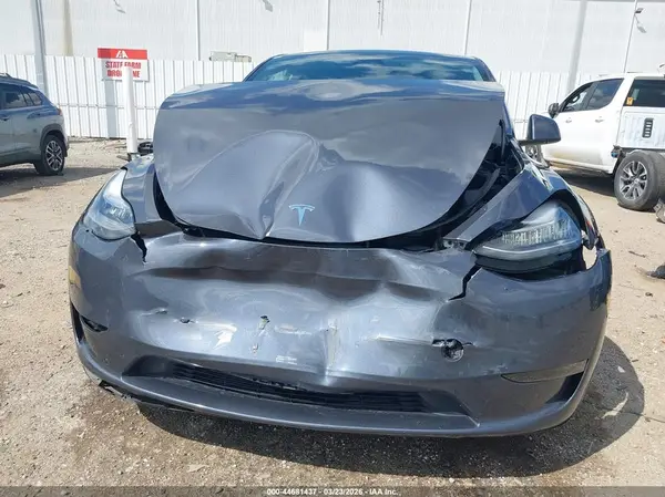 2023 TESLA MODEL Y auction photo 6
