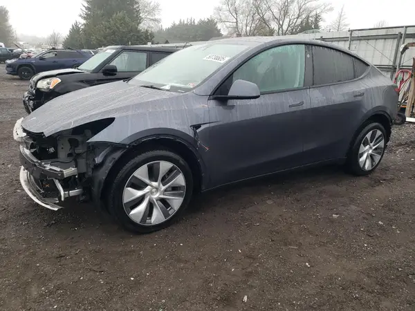 7SAYGDEE7PA167591 2023 TESLA MODEL Y - Image 1