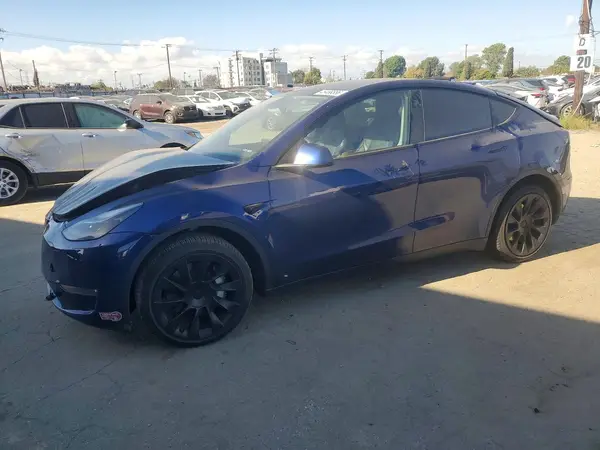 7SAYGDEE7PA168210 2023 TESLA MODEL Y - Image 1
