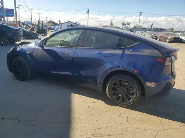 7SAYGDEE7PA168210 2023 TESLA MODEL Y - Image 2