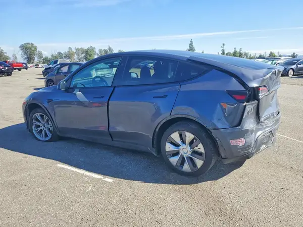 7SAYGDEE7PA168451 2023 TESLA MODEL Y - Image 2