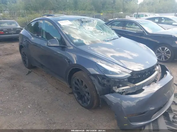 7SAYGDEE7PA185038 2023 TESLA MODEL Y - Image 1
