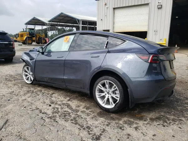 7SAYGDEE7PA185265 2023 TESLA MODEL Y - Image 2