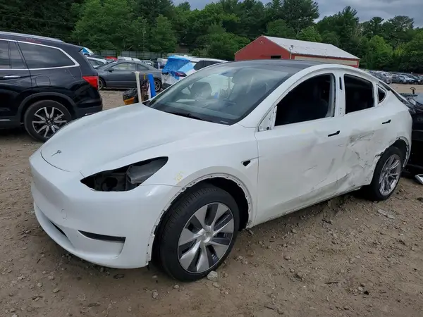 7SAYGDEE7PA186240 2023 TESLA MODEL Y - Image 1