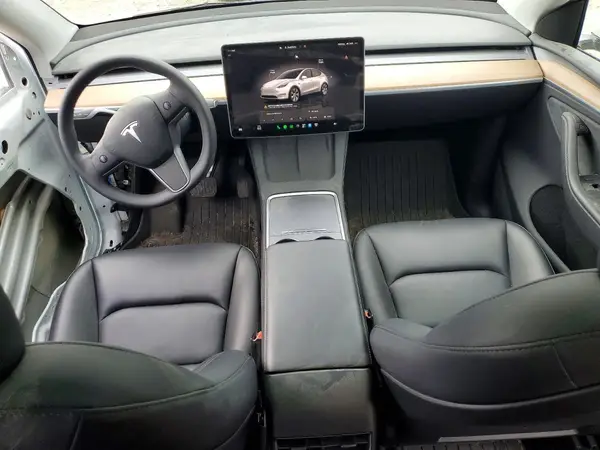 7SAYGDEE7PA186240 2023 TESLA MODEL Y - Image 8