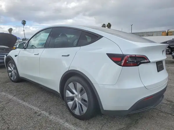 7SAYGDEE7PA189171 2023 TESLA MODEL Y - Image 2