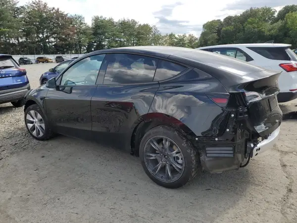 7SAYGDEE7PA189588 2023 TESLA MODEL Y - Image 2