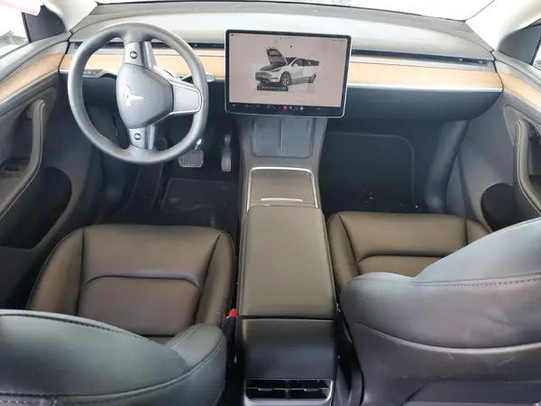 7SAYGDEE7PA190613 2023 TESLA MODEL Y - Image 8