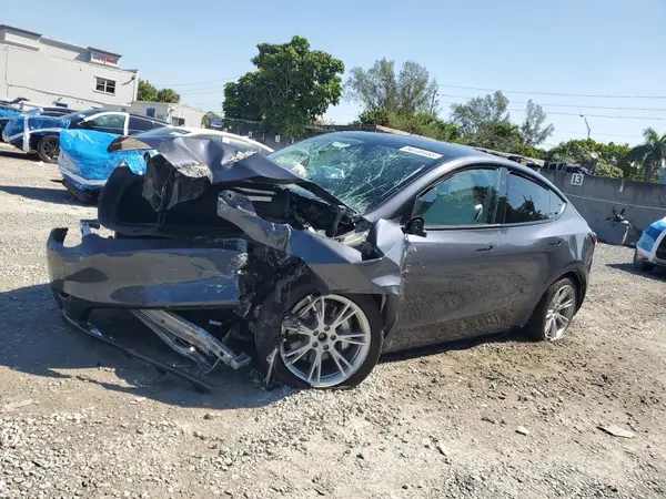 7SAYGDEE7PA191681 2023 TESLA MODEL Y - Image 1