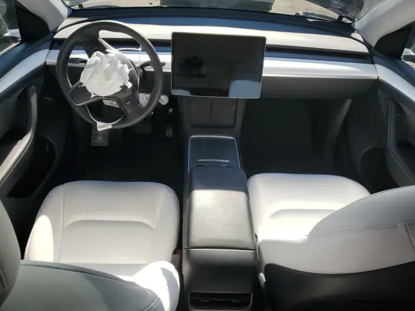 7SAYGDEE7PA192376 2023 TESLA MODEL Y - Image 8