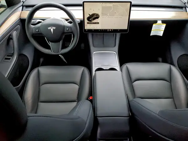 7SAYGDEE7PA194337 2023 TESLA MODEL Y - Image 8